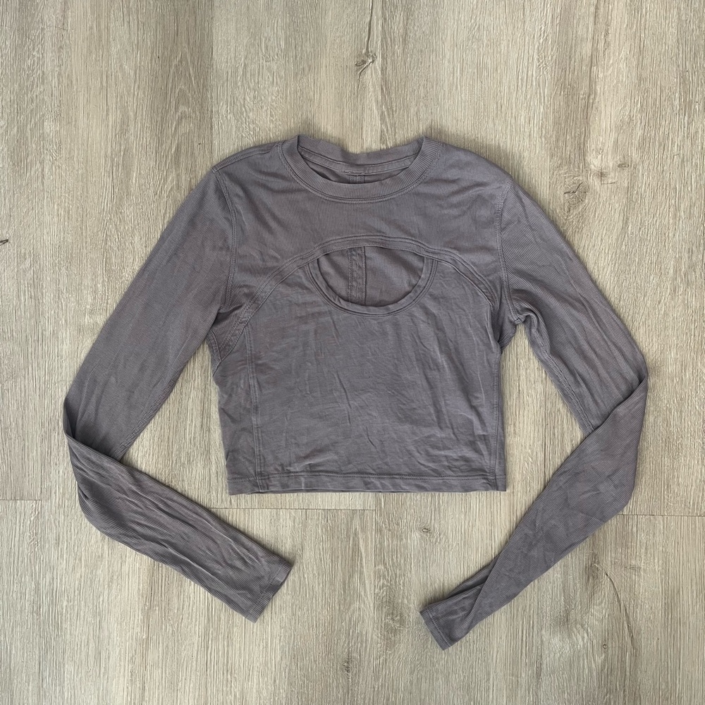 Lululemon keyhole cutout long sleeve crop top